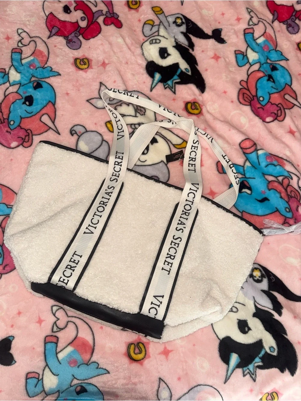 Victorias Secret cozy cream